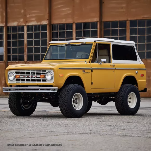 Rampage Soft Top | Diamond White Parchment | 66-77 Ford Bronco